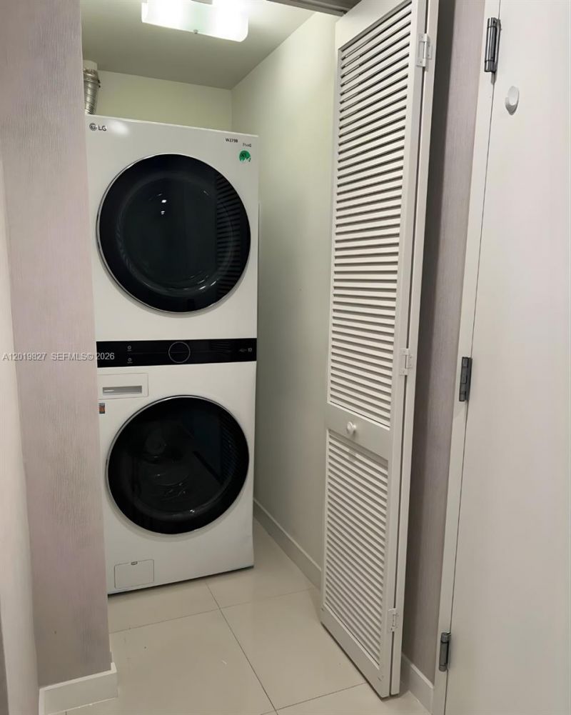 7875 NW 107th Ave , Unit 412, Doral, FL 33178 Photo