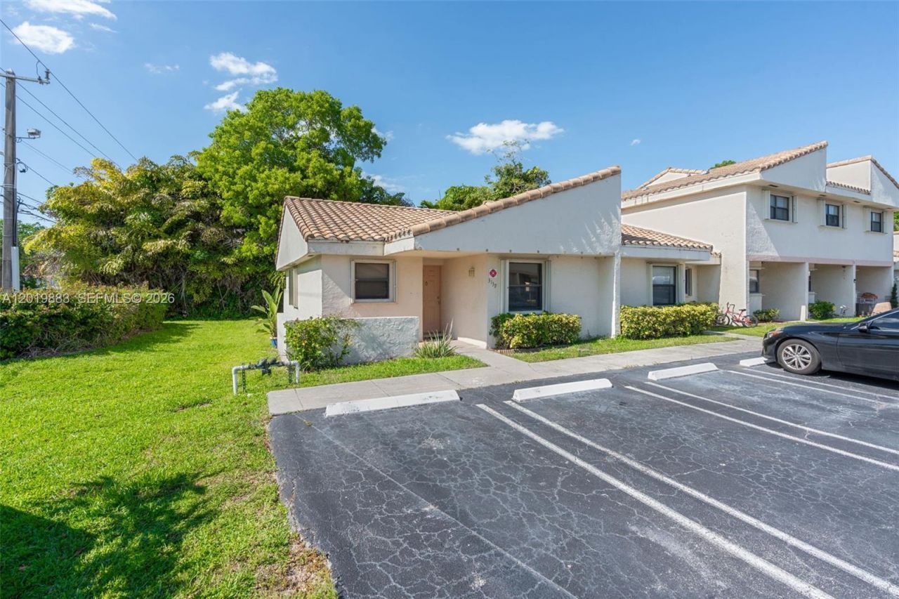 3139 Coral Ridge Dr, Unit 3139, Coral Springs, FL 33065 Photo