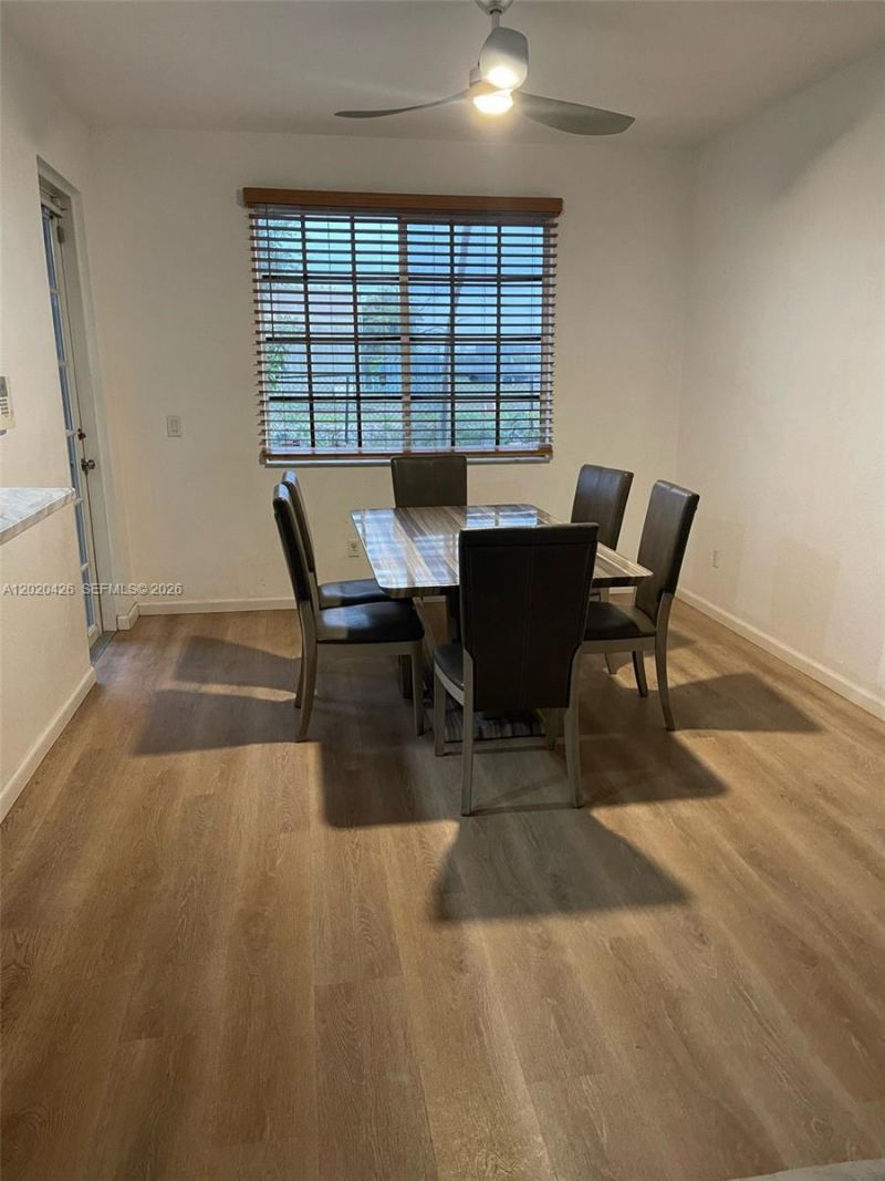 2043 Nassau Dr, Unit 2043, Riviera Beach, FL 33404 Photo