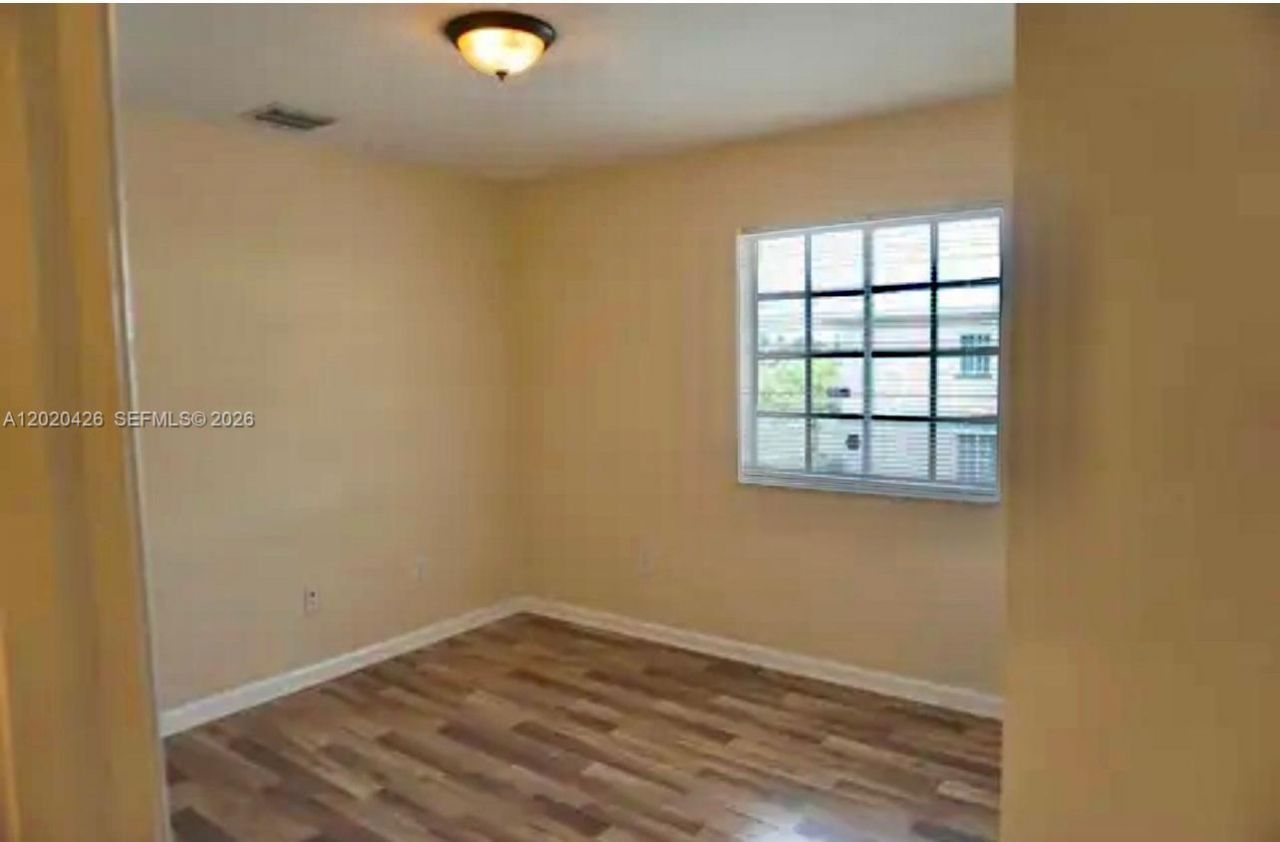 2043 Nassau Dr, Unit 2043, Riviera Beach, FL 33404 Photo