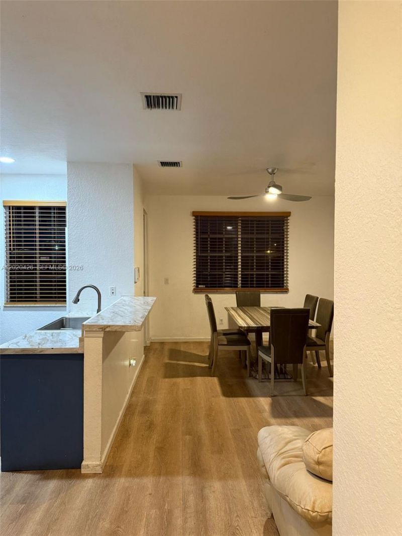 2043 Nassau Dr, Unit 2043, Riviera Beach, FL 33404 Photo