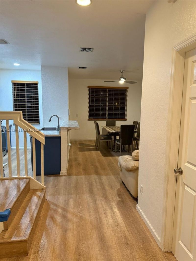 2043 Nassau Dr, Unit 2043, Riviera Beach, FL 33404 Photo