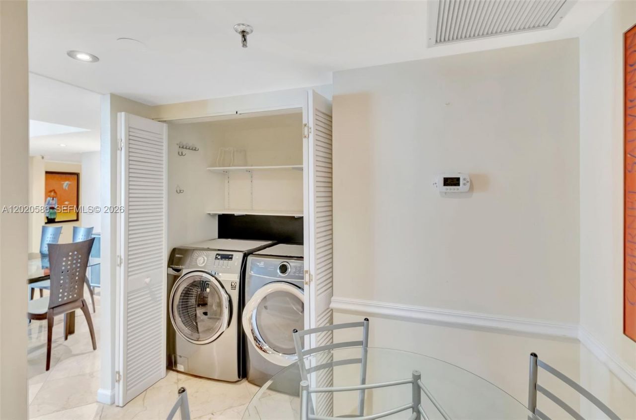 520 Brickell Key Dr , Unit A914, Miami, FL 33131 Photo