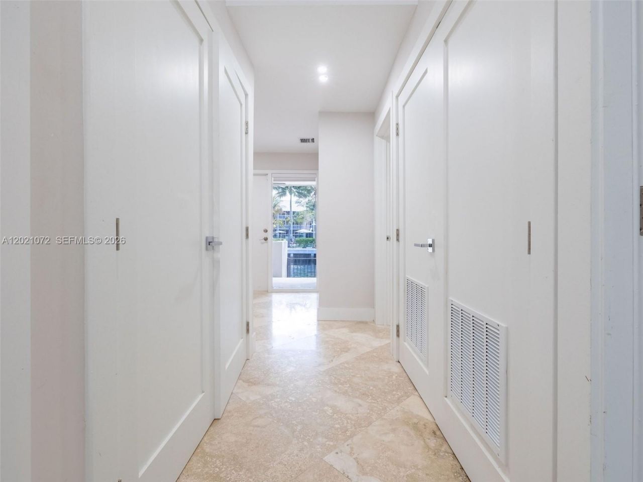 19 Port Side Dr , Unit 19C, Fort Lauderdale, FL 33316 Photo