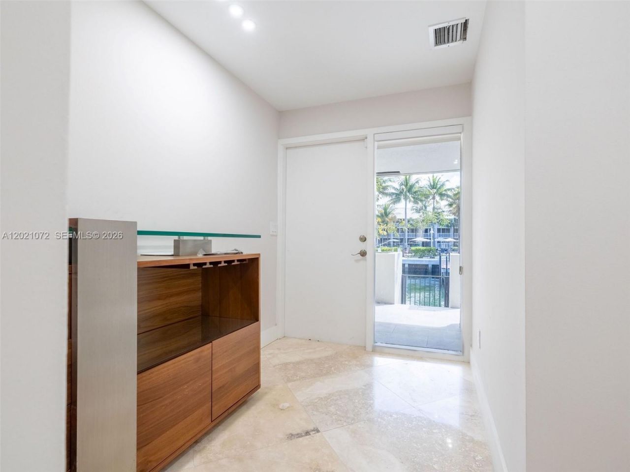 19 Port Side Dr , Unit 19C, Fort Lauderdale, FL 33316 Photo