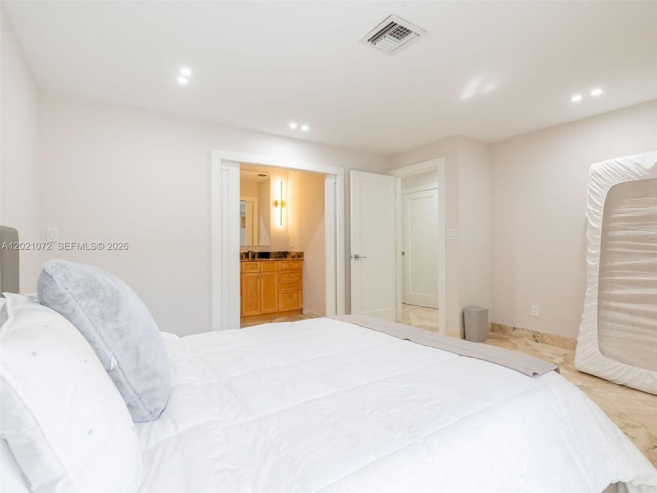 19 Port Side Dr , Unit 19C, Fort Lauderdale, FL 33316 Photo