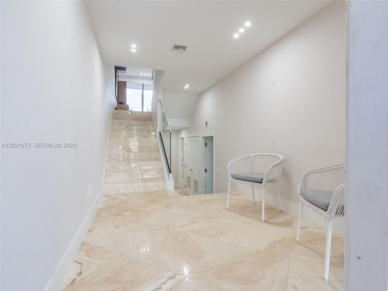 19 Port Side Dr , Unit 19C, Fort Lauderdale, FL 33316 Photo