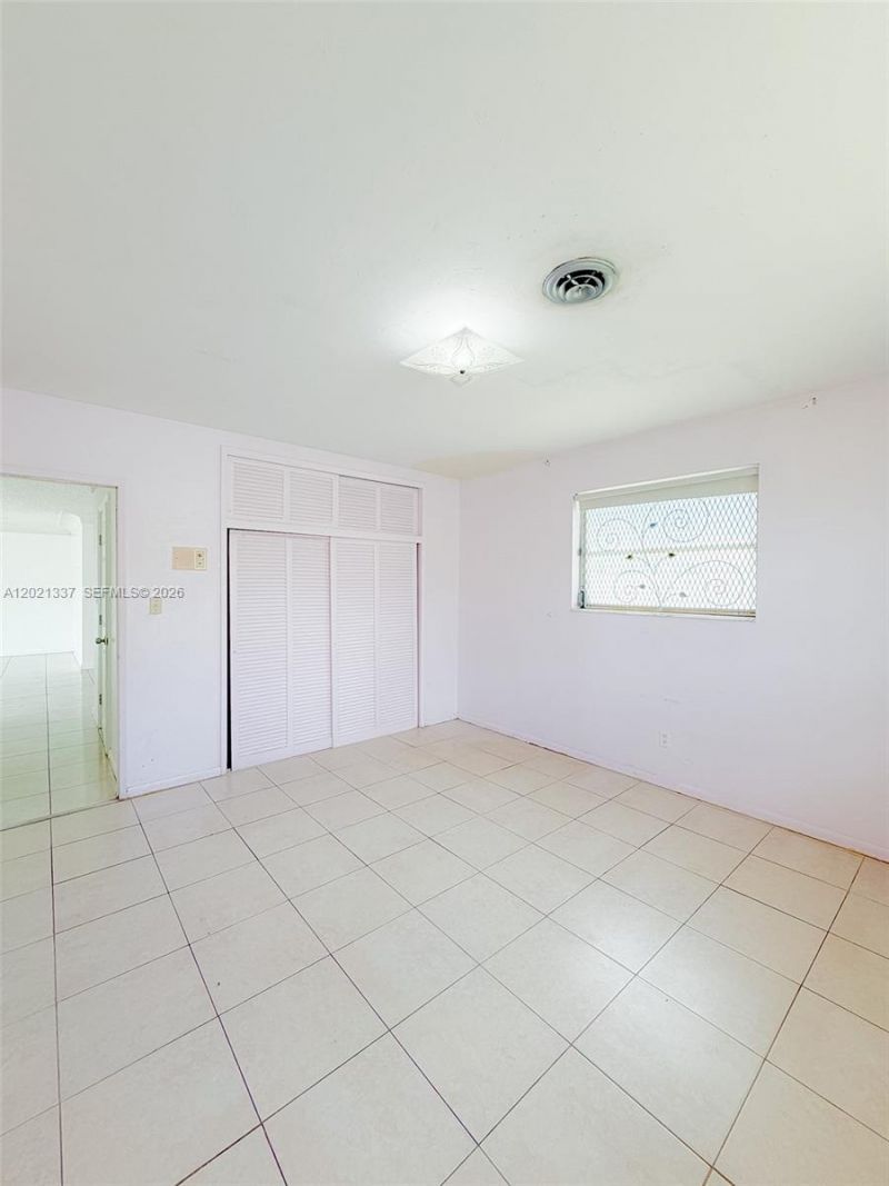 1650 NW 26th Ter, Fort Lauderdale, FL 33311 Photo