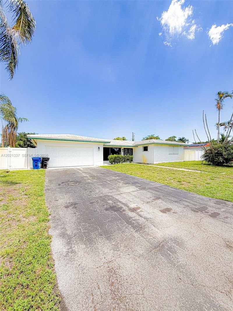 1650 NW 26th Ter, Fort Lauderdale, FL 33311 Photo