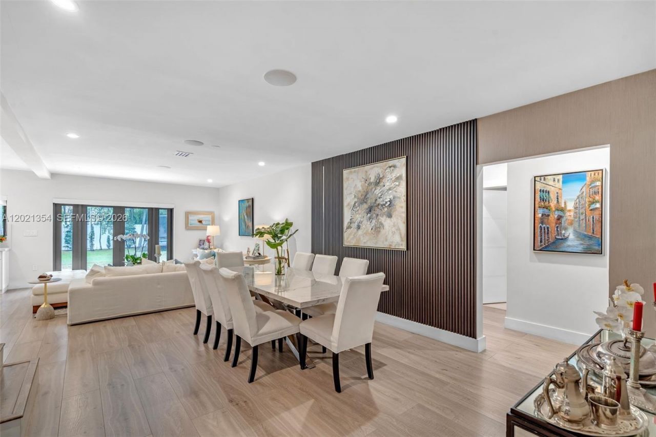 6235 Alton Rd , Miami Beach, FL 33140 Photo