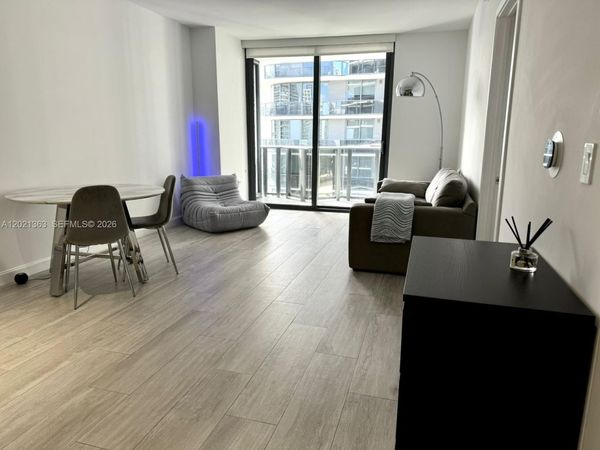 45 SW 9th St , Unit 3107, Miami, FL 33130