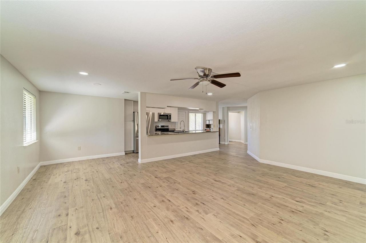 6705 35th Avenue W, Bradenton, FL 34209 Photo