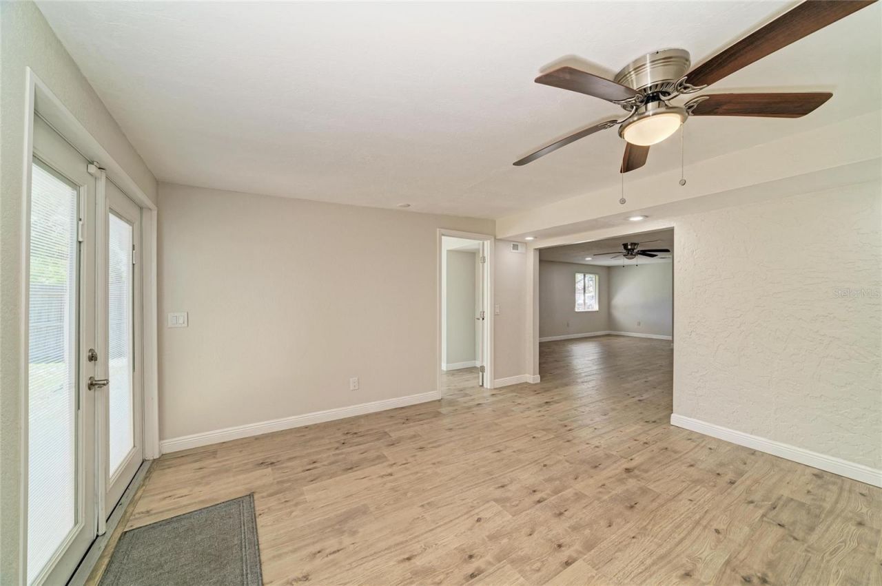 6705 35th Avenue W, Bradenton, FL 34209 Photo