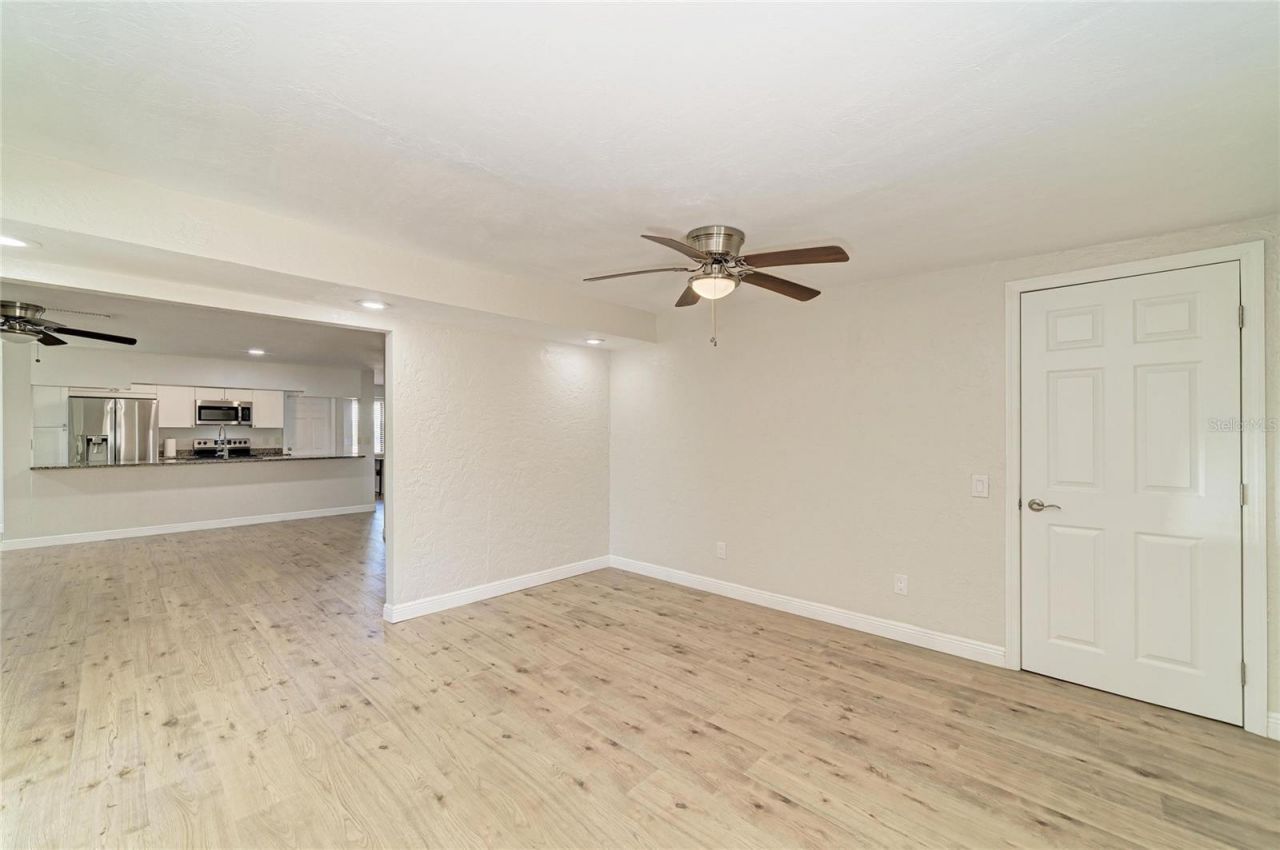 6705 35th Avenue W, Bradenton, FL 34209 Photo