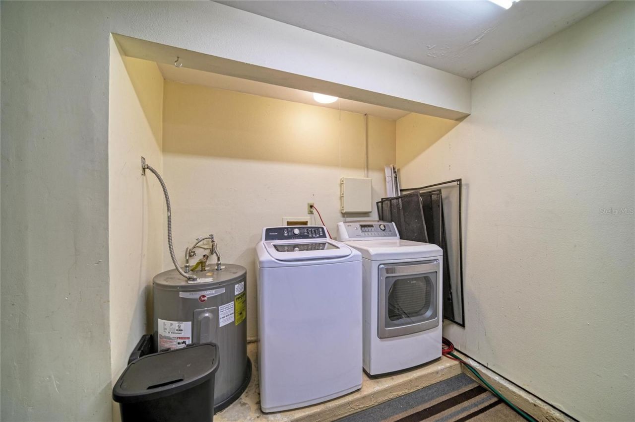6705 35th Avenue W, Bradenton, FL 34209 Photo