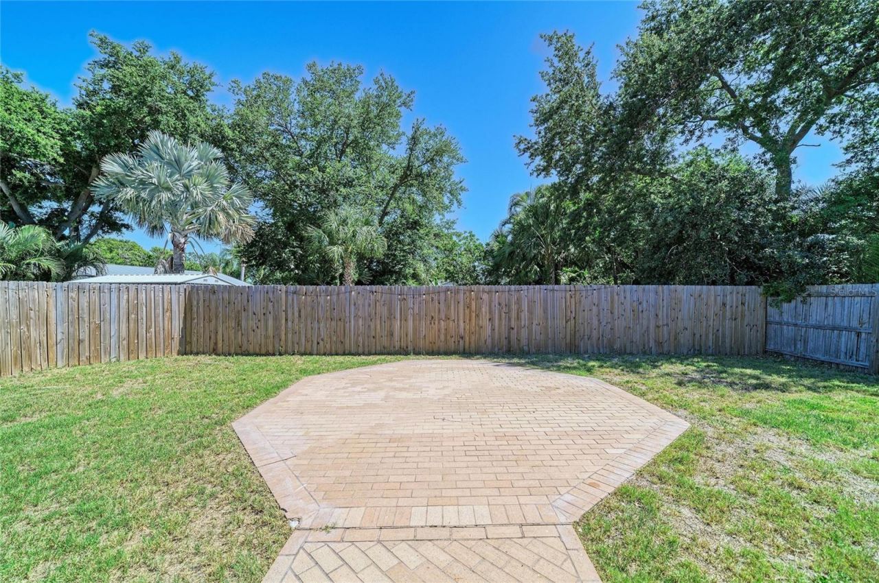 6705 35th Avenue W, Bradenton, FL 34209 Photo