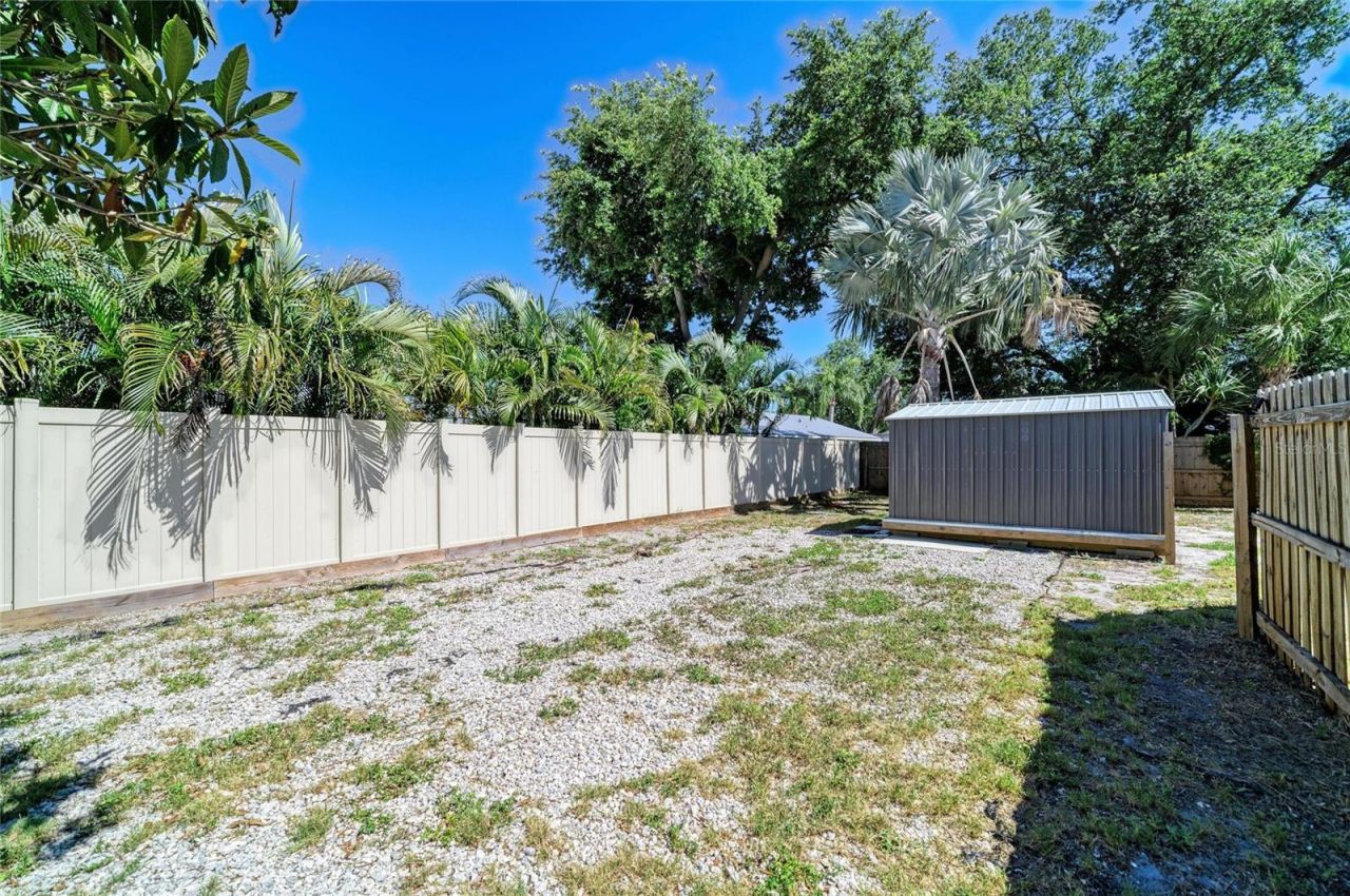 6705 35th Avenue W, Bradenton, FL 34209 Photo