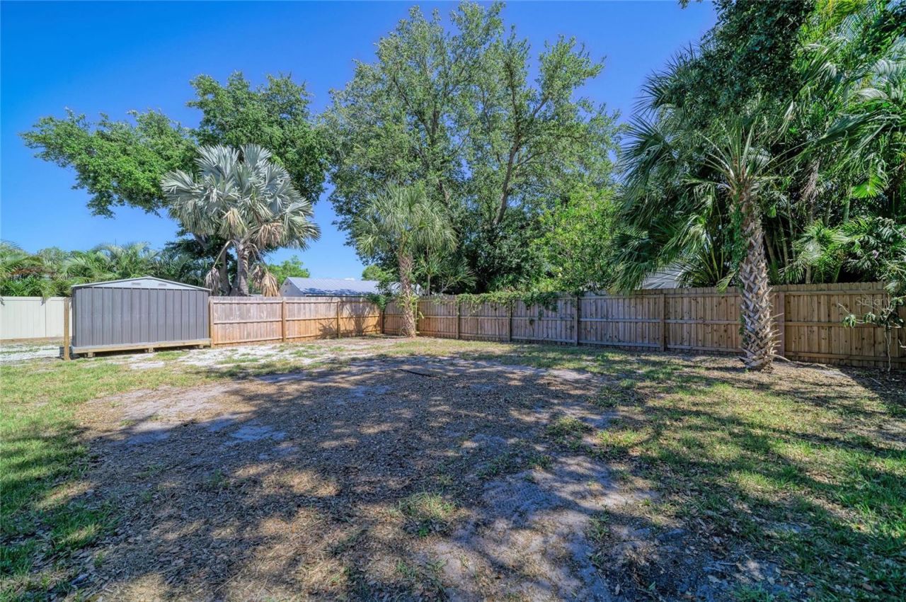 6705 35th Avenue W, Bradenton, FL 34209 Photo