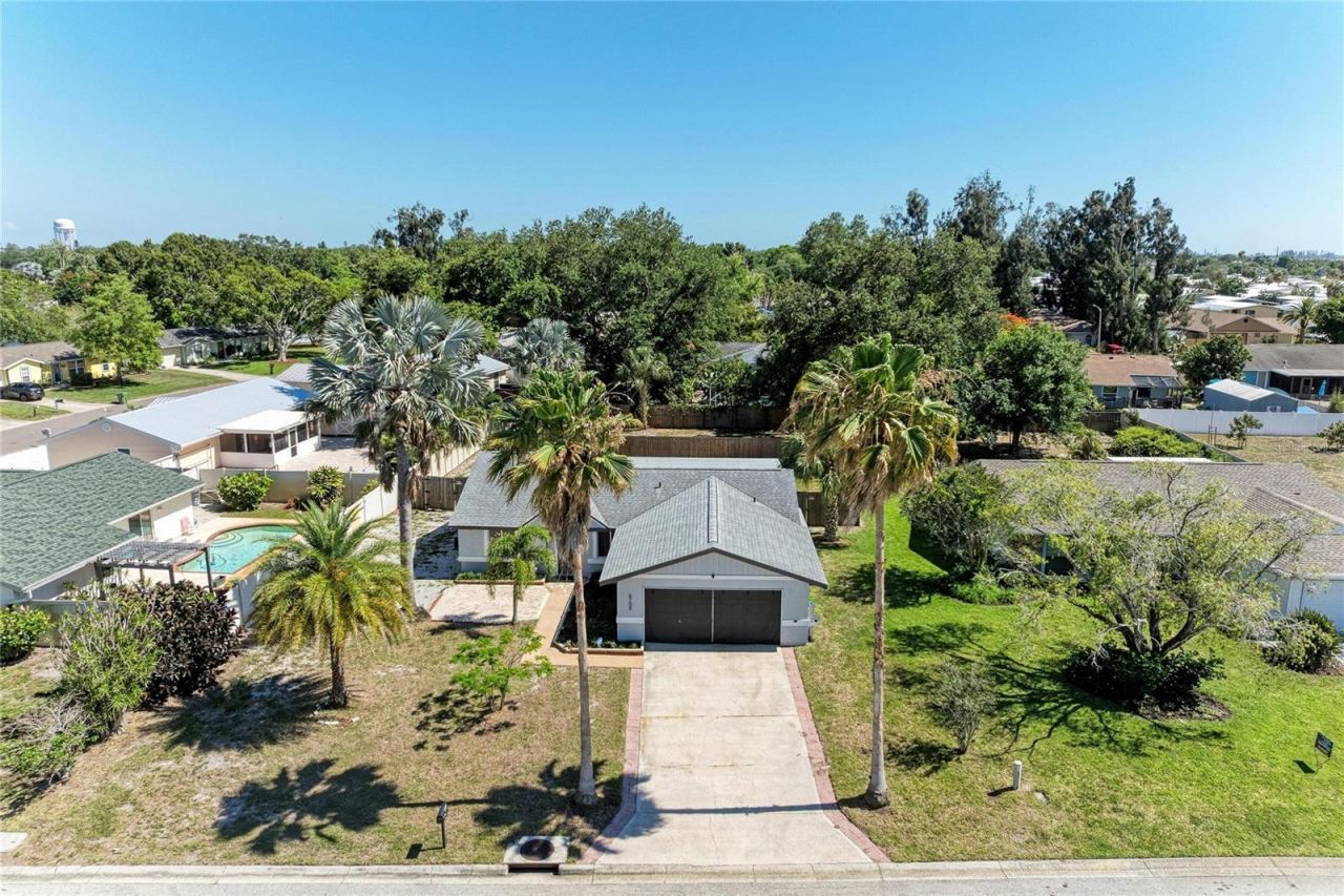 6705 35th Avenue W, Bradenton, FL 34209 Photo
