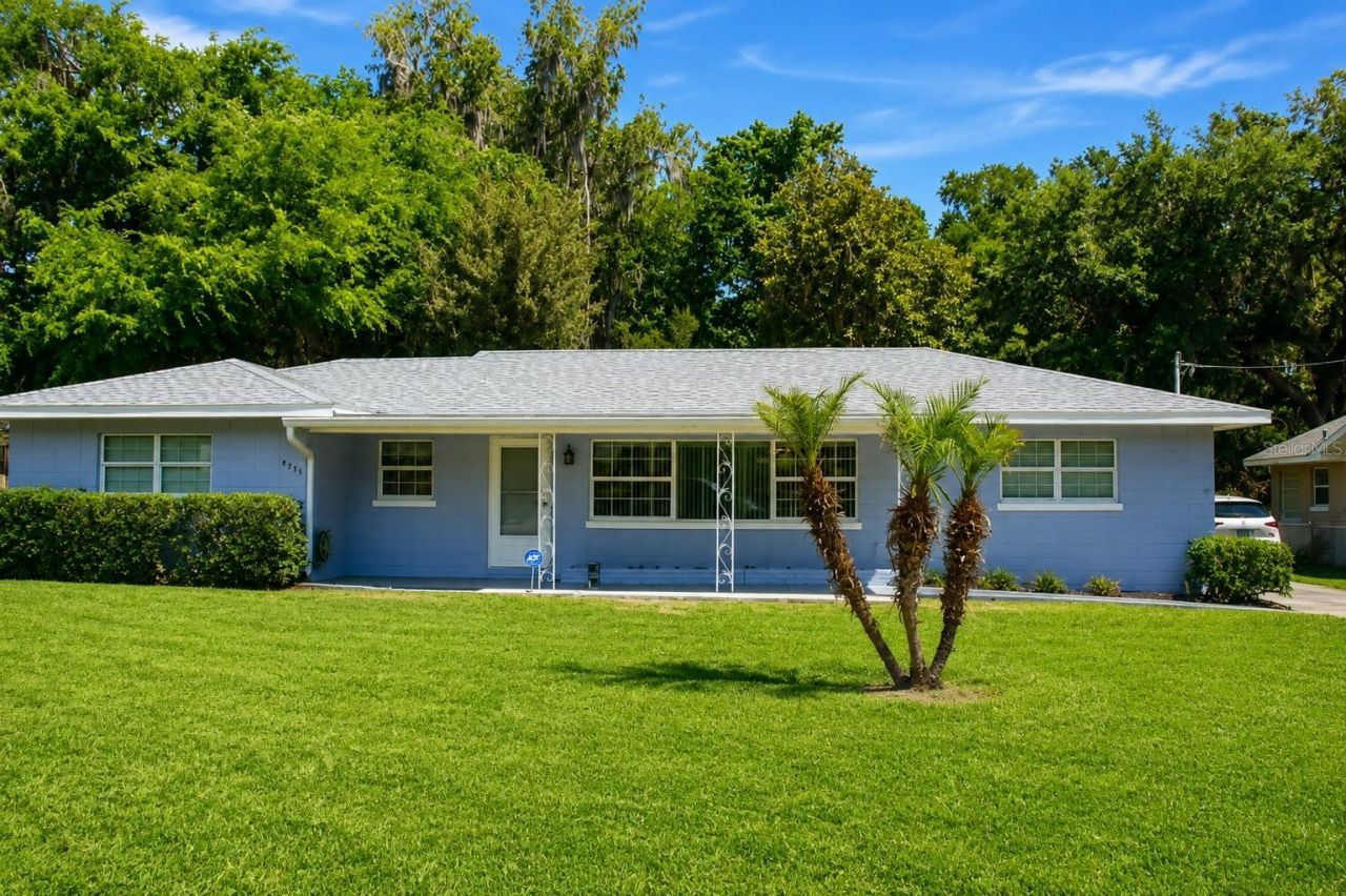 4331 Magnolia Avenue, Leesburg, FL 34748 Main Photo