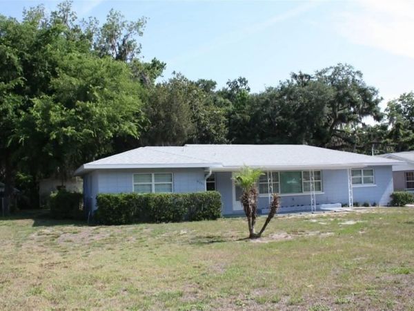 4331 MAGNOLIA AVENUE , LEESBURG, FL 34748