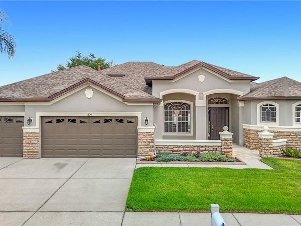 1439 BEACONSFIELD DRIVE, WESLEY CHAPEL, FL 33543