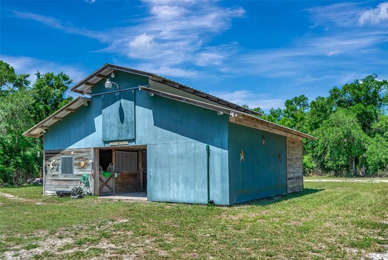 15750 Wilson Road, Sarasota, FL 34240 Photo