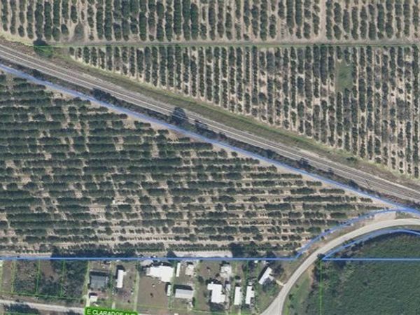 1801 E CLARADGE AVENUE , AVON PARK, FL 33825