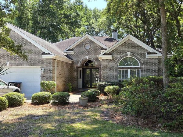 91 Deacon Dr. , Pawleys Island, SC 29585