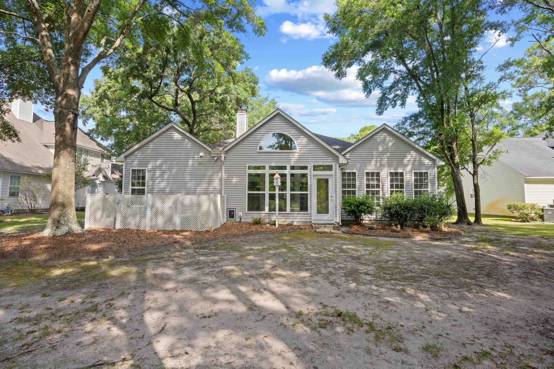 91 Deacon Dr. Photo 17