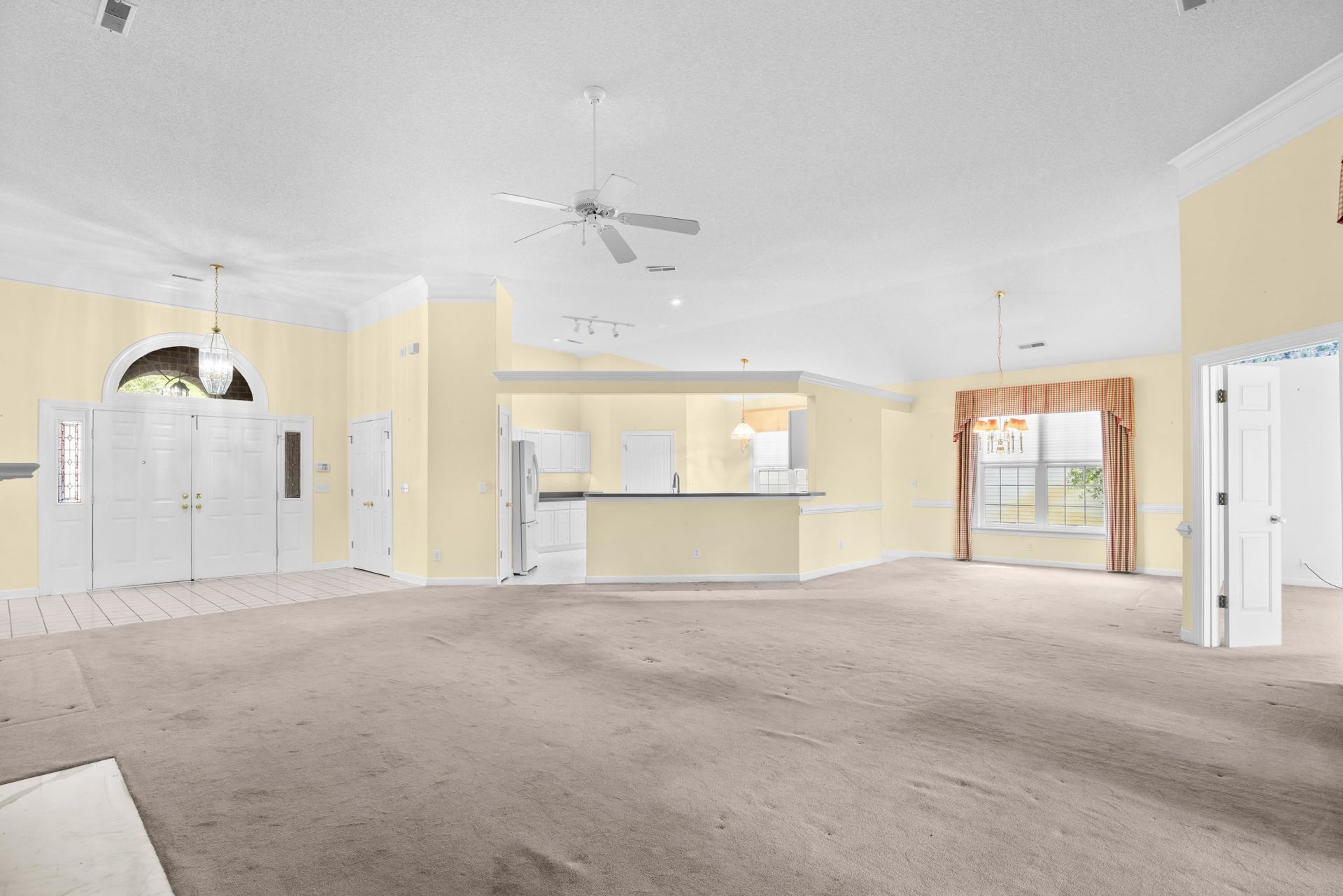 91 Deacon Dr. Photo 2