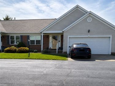 7047 Harvey Avenue NW, Unit 8, North Canton, OH 44720