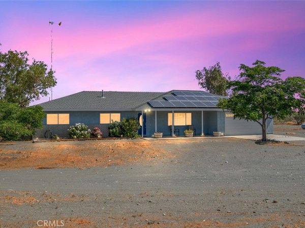 2572 Tokay Road, Phelan, CA 92371