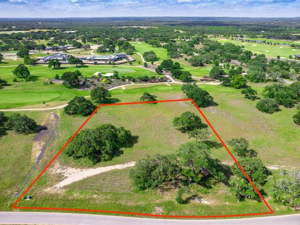 202 Mason CT, Driftwood, TX 78619