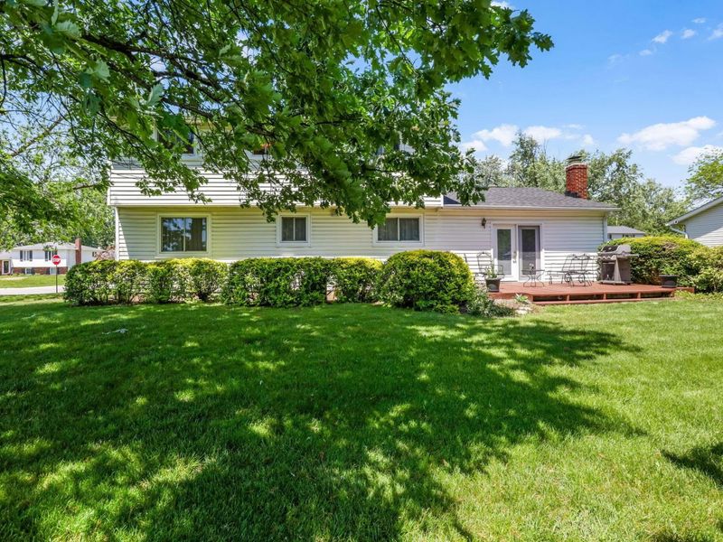 559 Waterbury Boulevard, Columbus, OH 43230 Photo 13