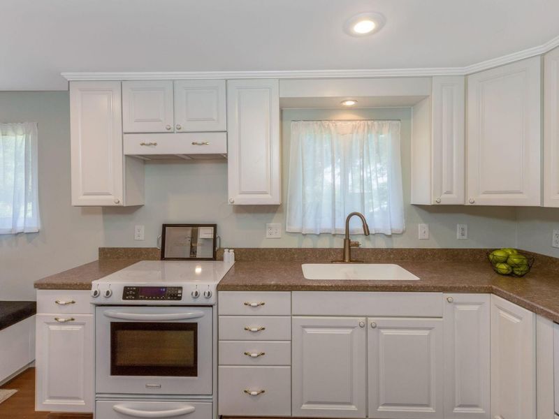 559 Waterbury Boulevard, Columbus, OH 43230 Photo 18
