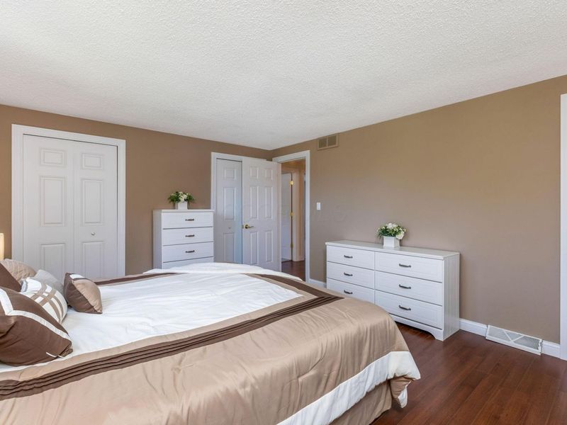 559 Waterbury Boulevard, Columbus, OH 43230 Photo 30