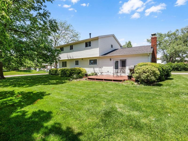 559 Waterbury Boulevard, Columbus, OH 43230 Photo 9