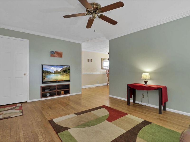 236 Fieldpoint Road, Heath, OH 43056 Photo 12