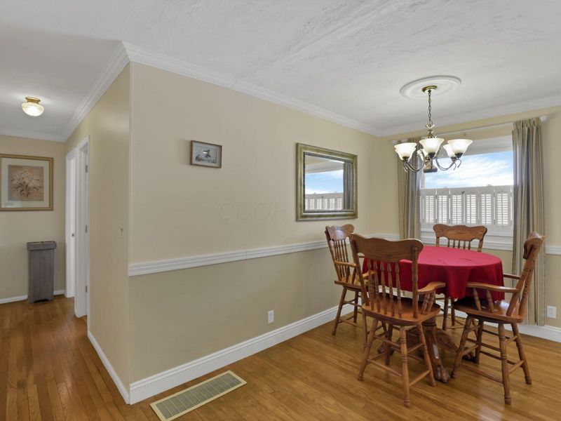 236 Fieldpoint Road, Heath, OH 43056 Photo 15