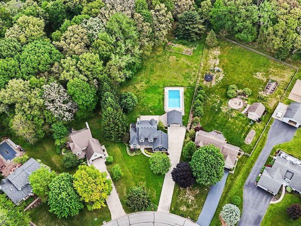 6047 Forest Edge Drive, Whitehouse, OH 43571