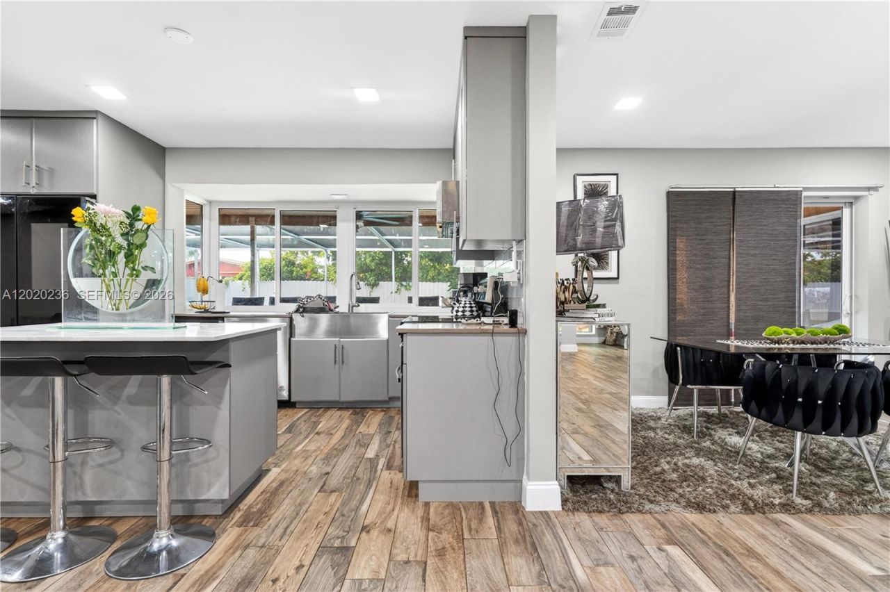 7141 Dilido Blvd , Miramar, FL 33023 Photo