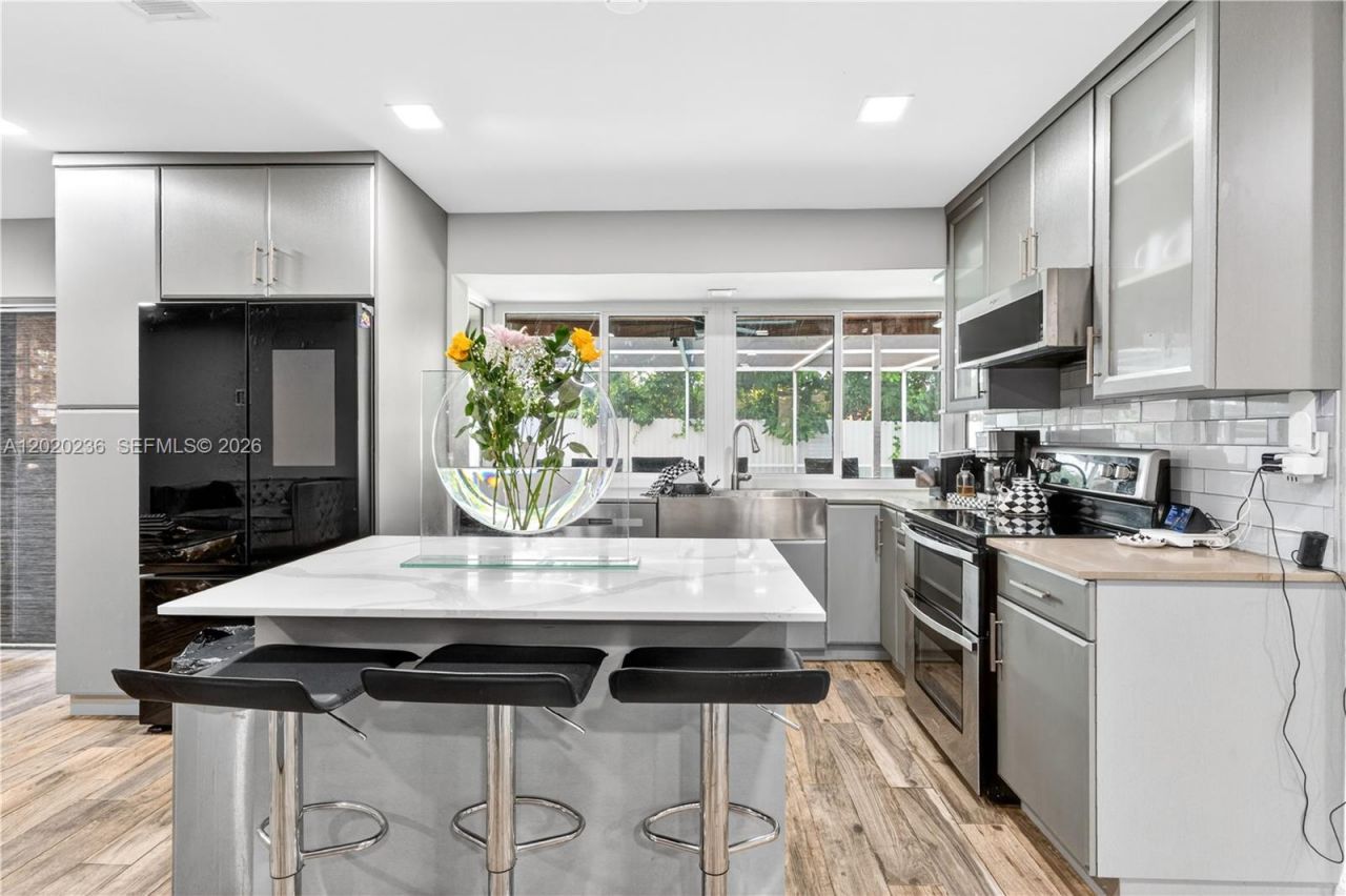 7141 Dilido Blvd , Miramar, FL 33023 Photo