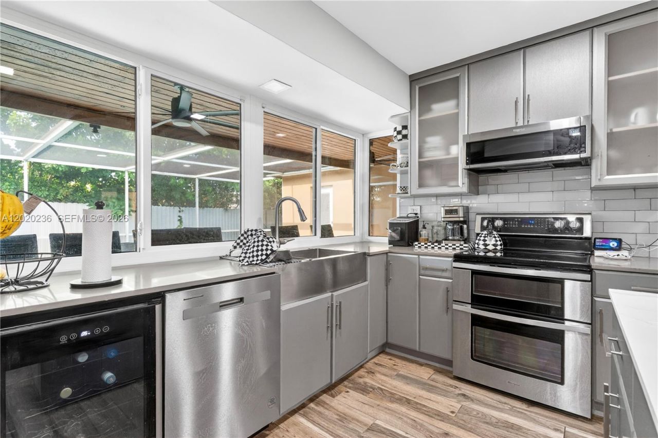 7141 Dilido Blvd , Miramar, FL 33023 Photo