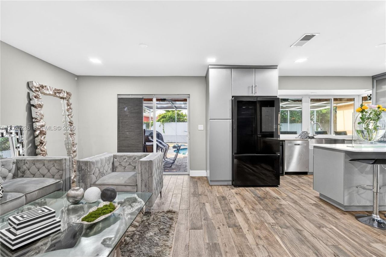 7141 Dilido Blvd , Miramar, FL 33023 Photo
