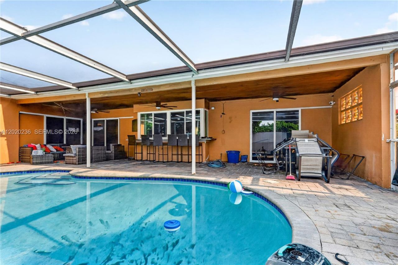 7141 Dilido Blvd , Miramar, FL 33023 Photo