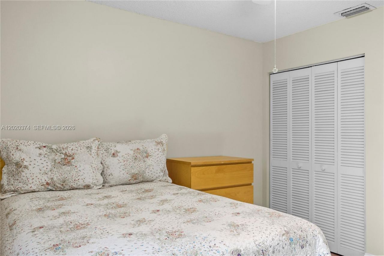 6885 NW 75th Pl , Parkland, FL 33067 Photo