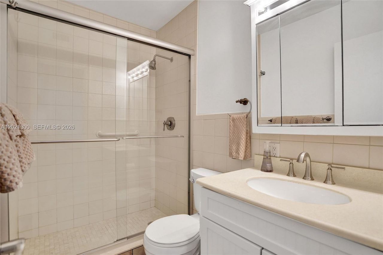500 SE 21st Ave , Unit 211, Deerfield Beach, FL 33441 Photo