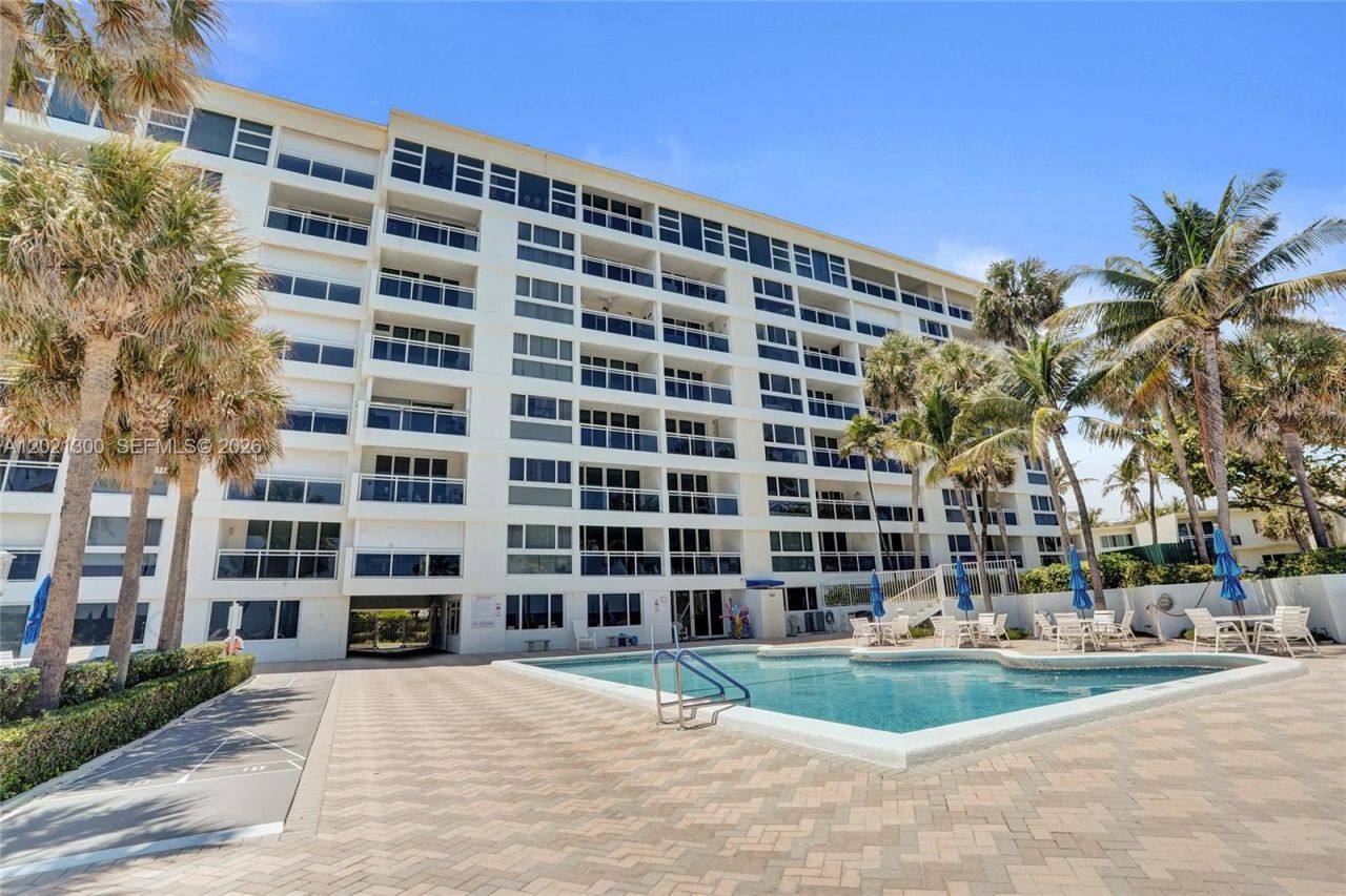 500 SE 21st Ave , Unit 211, Deerfield Beach, FL 33441 Photo