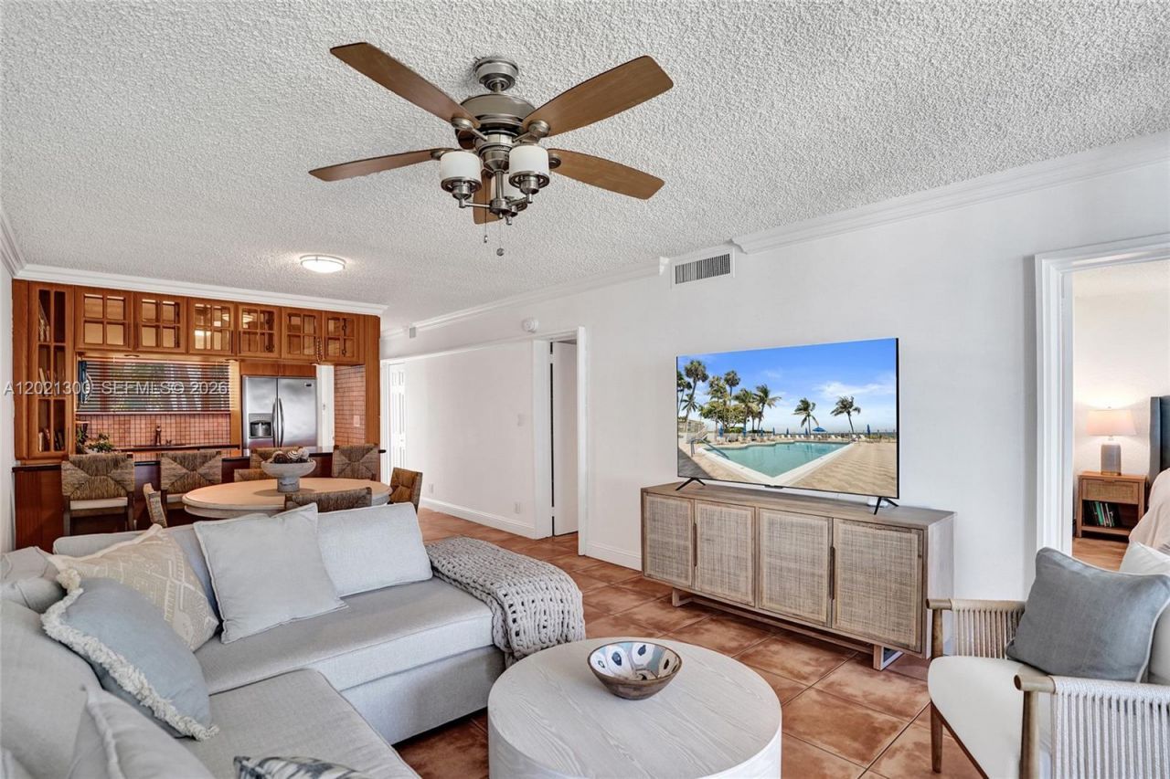 500 SE 21st Ave , Unit 211, Deerfield Beach, FL 33441 Photo